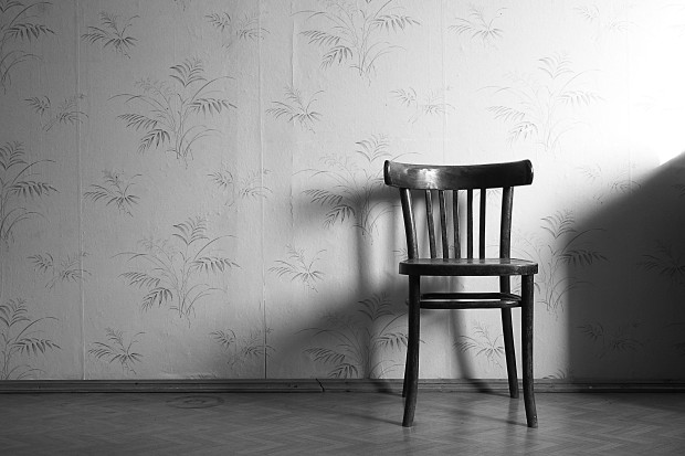 lonely-chair-620x413